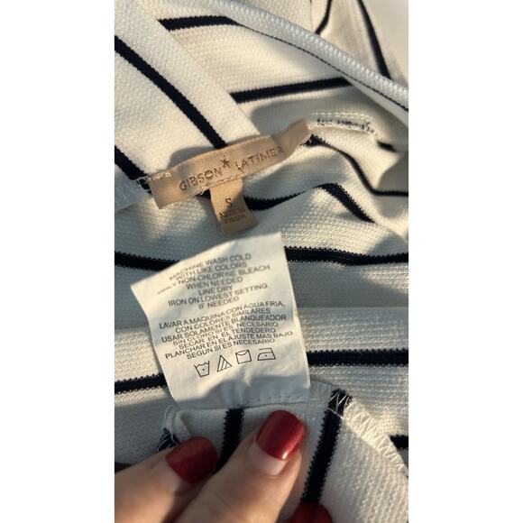 Top Women SZ S Bell Sleeve White Blue Striped Boho Cottage Core Gibson Latimer - Picture 6 of 7